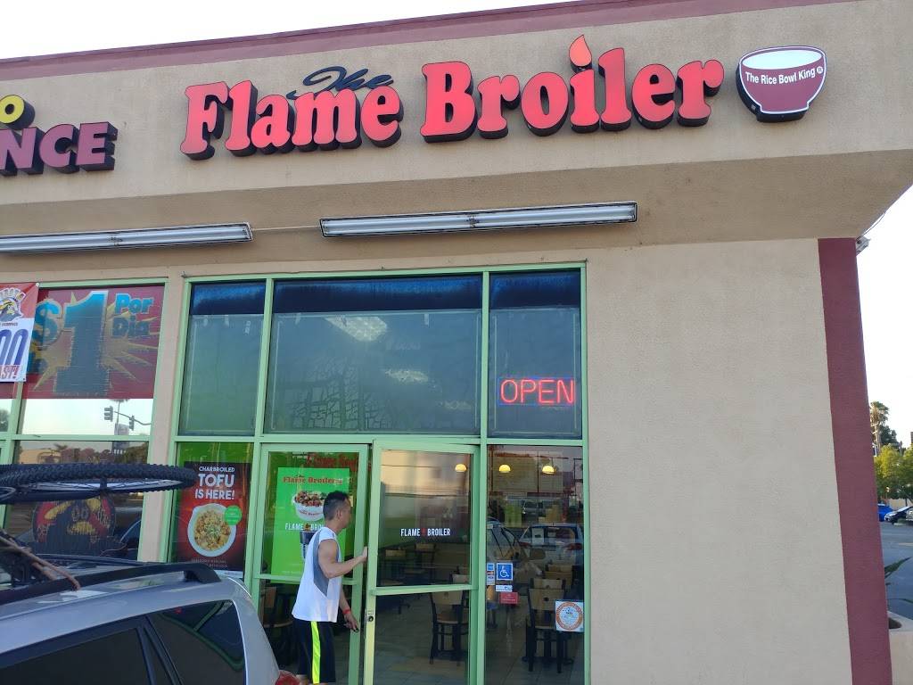 Flame Broiler | restaurant | 109 E Ball Rd, Anaheim, CA 92805, USA | 7149055446 OR +1 714-905-5446