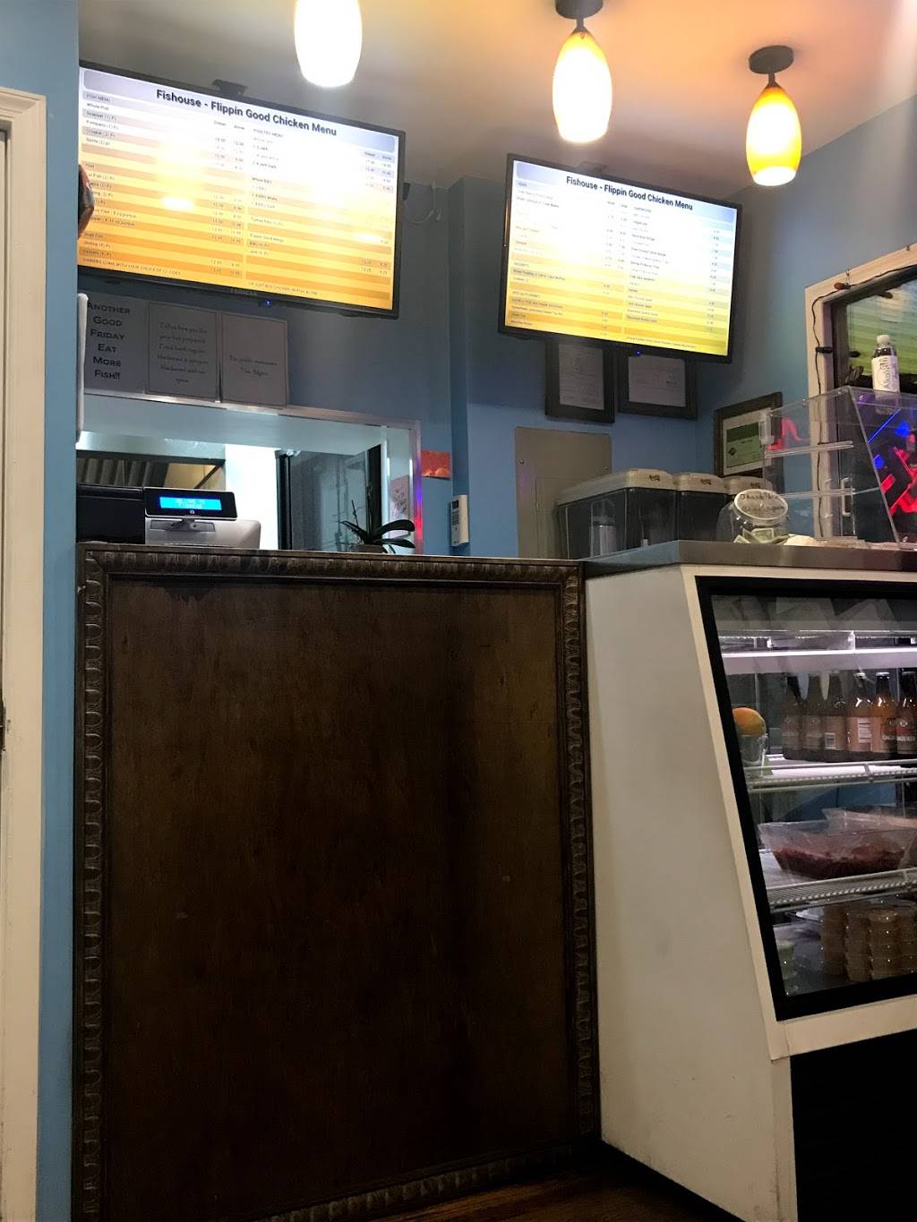 Garcias Carry Out Fish Chicken and More | restaurant | 6112 Marlboro Pike, District Heights, MD 20747, USA | 3017366112 OR +1 301-736-6112