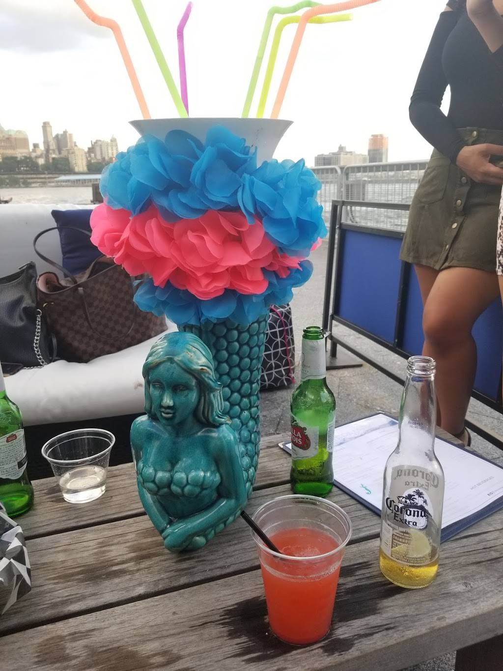 Watermark Bar | night club | 78 South St Pier 15, New York, NY 10038, USA | 2127428200 OR +1 212-742-8200
