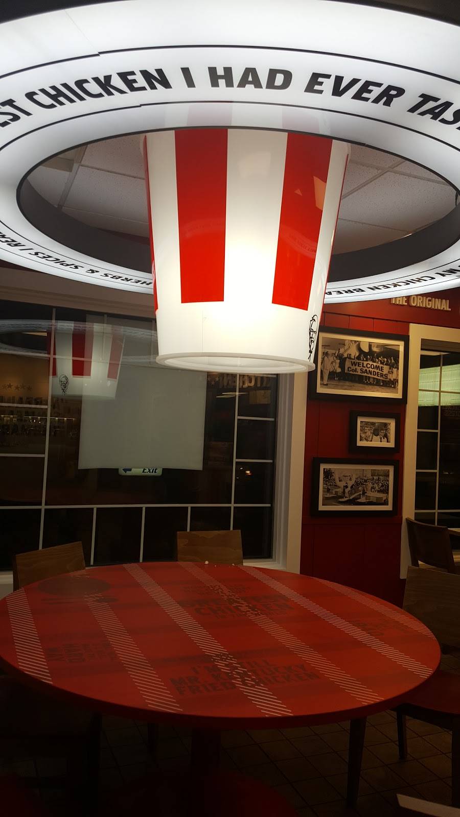 KFC | restaurant | 4920 Delhi Pike, Cincinnati, OH 45238, USA | 5139222822 OR +1 513-922-2822