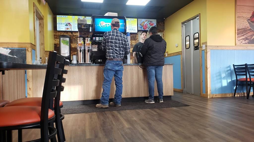 Crispy Fish & Chicken | restaurant | 4 E State St, Trenton, OH 45067, USA | 5134684033 OR +1 513-468-4033