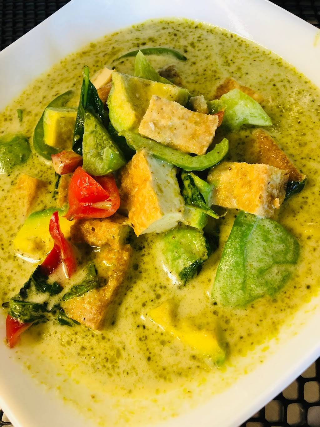 Bai Bua Thai Kitchen | restaurant | 5133 River Rd N, Keizer, OR 97303, USA | 5039907451 OR +1 503-990-7451