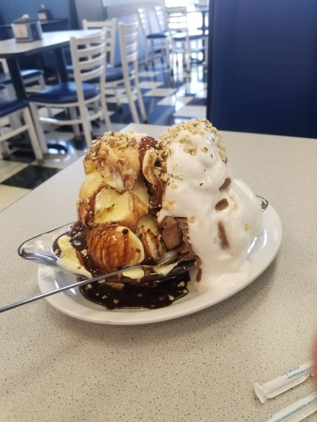 Leatherbys Family Creamery | restaurant | 8238 Laguna Blvd, Elk Grove, CA 95758, USA | 9166913334 OR +1 916-691-3334