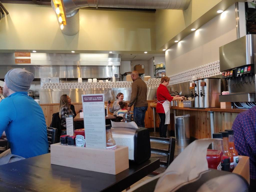 Maple Street Biscuit Company- Alpharetta | restaurant | 73 Milton Ave #113, Alpharetta, GA 30009, USA | 6783811447 OR +1 678-381-1447