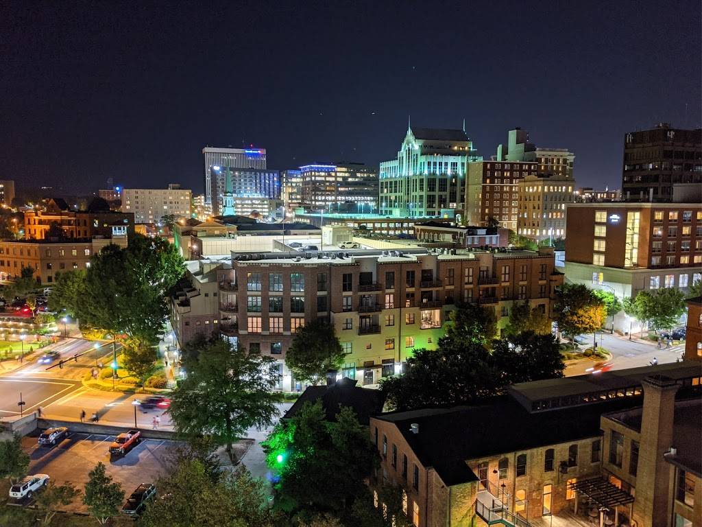 UP on the Roof | restaurant | 250 Riverplace #800, Greenville, SC 29601, USA | 8642424000 OR +1 864-242-4000