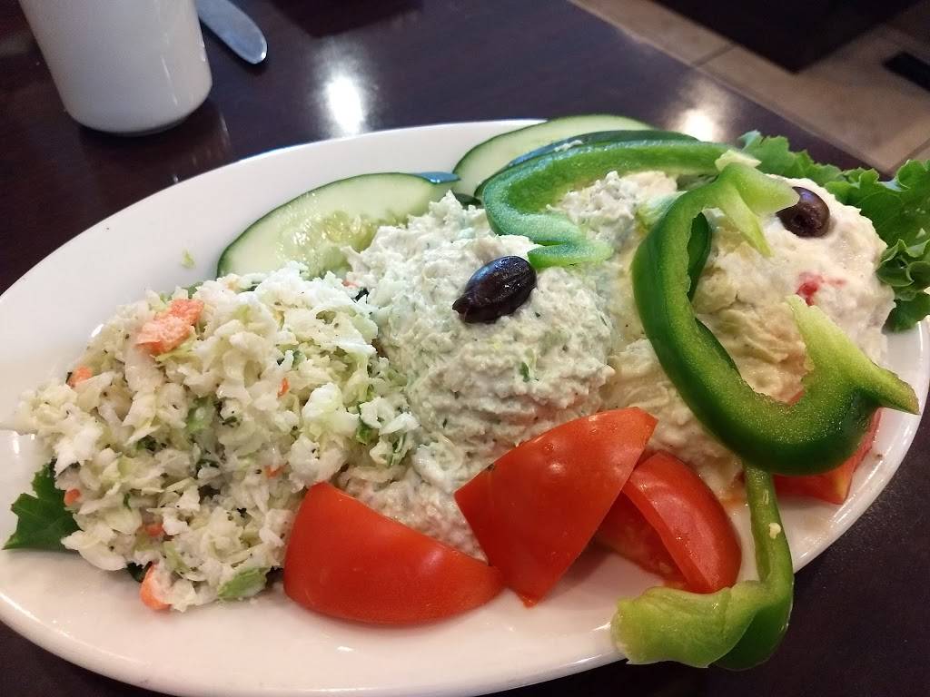 Madison Restaurant | restaurant | 5934 Trouble Creek Rd, New Port Richey, FL 34652, USA | 7278425000 OR +1 727-842-5000