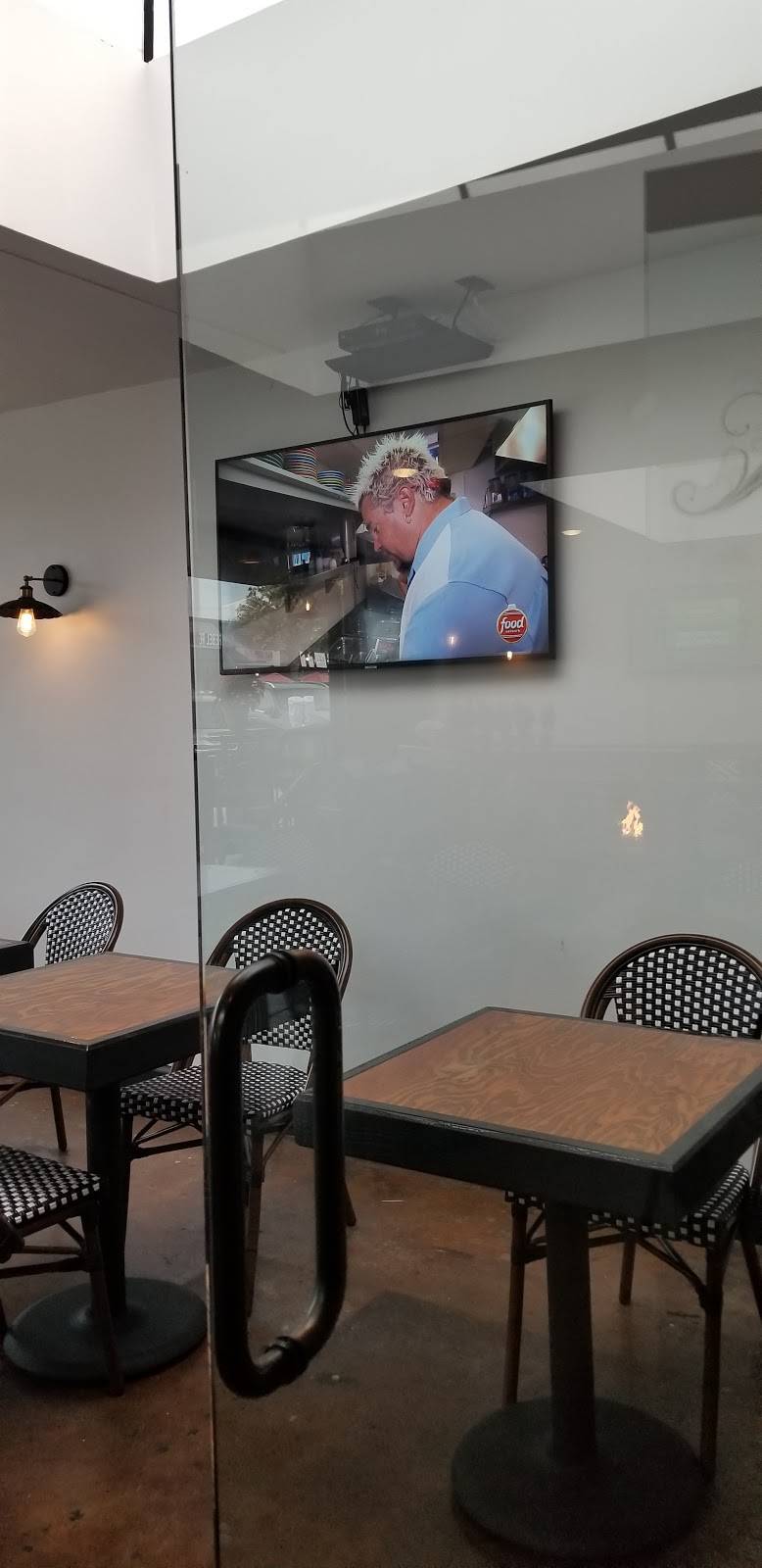 1892 Bistro | restaurant | 1729 S Catalina Ave, Redondo Beach, CA 90277, USA | 4243904335 OR +1 424-390-4335