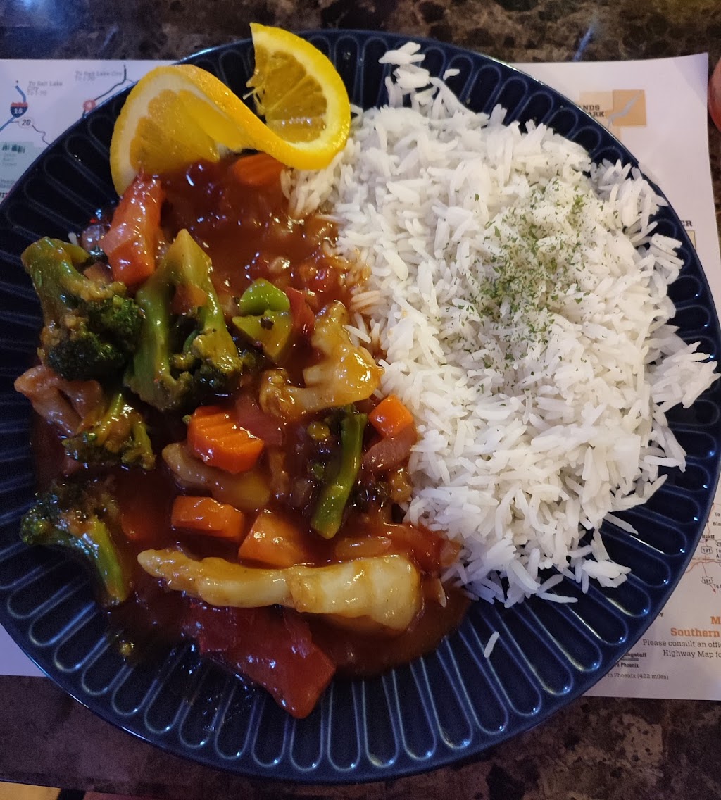 Bulls Restaurant | restaurant | 3800 US-89, Panguitch, UT 84759, USA | 4433655058 OR +1 443-365-5058