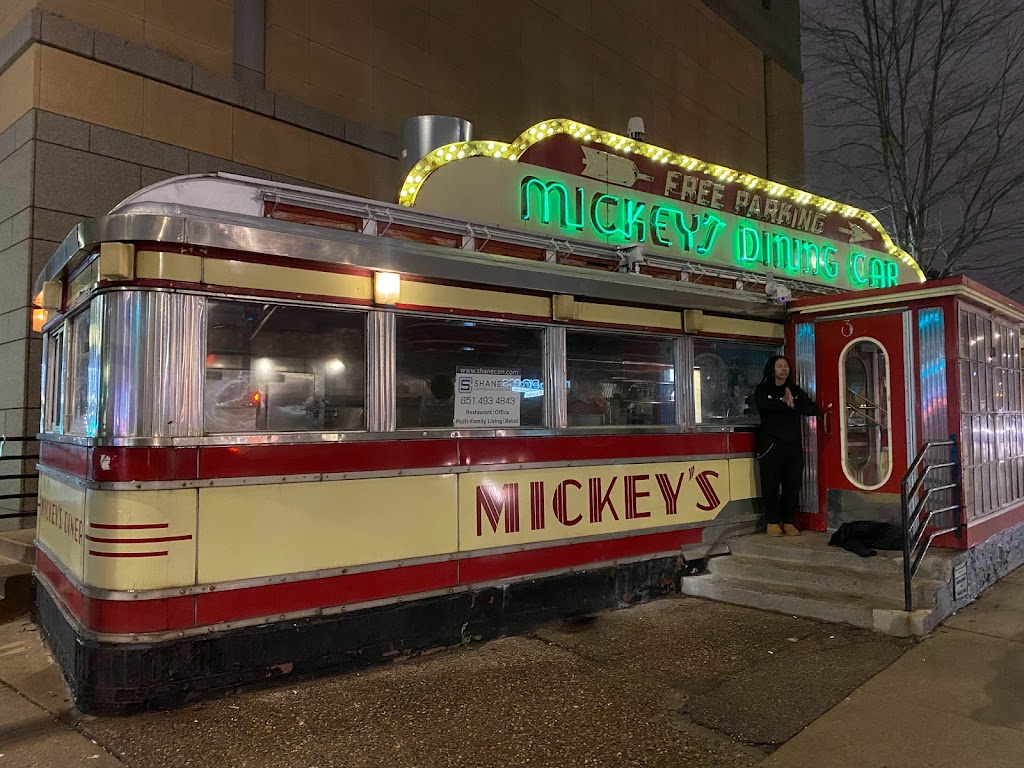 Mickeys Diner | restaurant | 36 7th St W, St Paul, MN 55102, USA | 6512225633 OR +1 651-222-5633