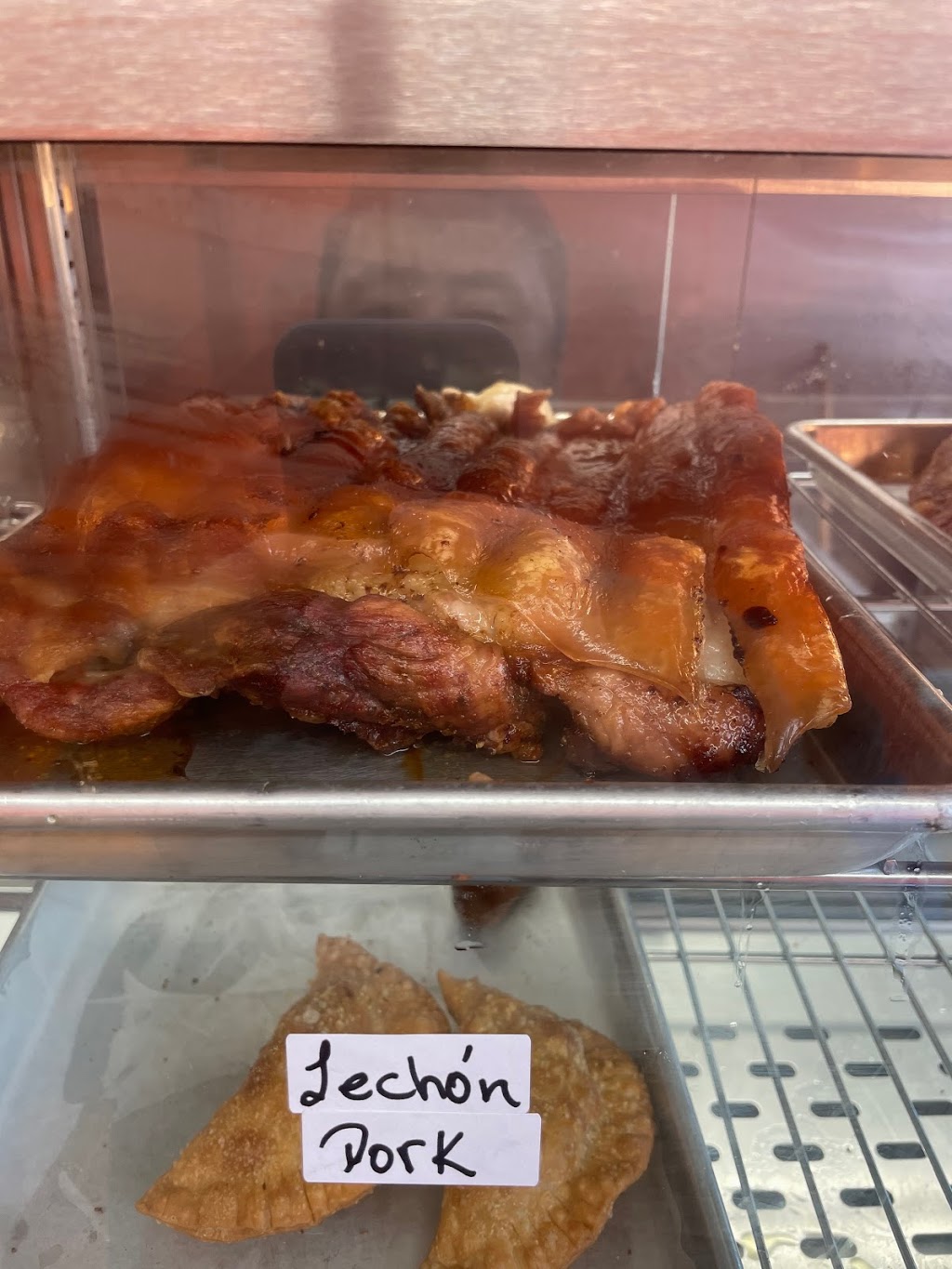 Pepe Lechónera BBQ | restaurant | 574 Broadway, Newark, NJ 07104, USA | 9735772003 OR +1 973-577-2003