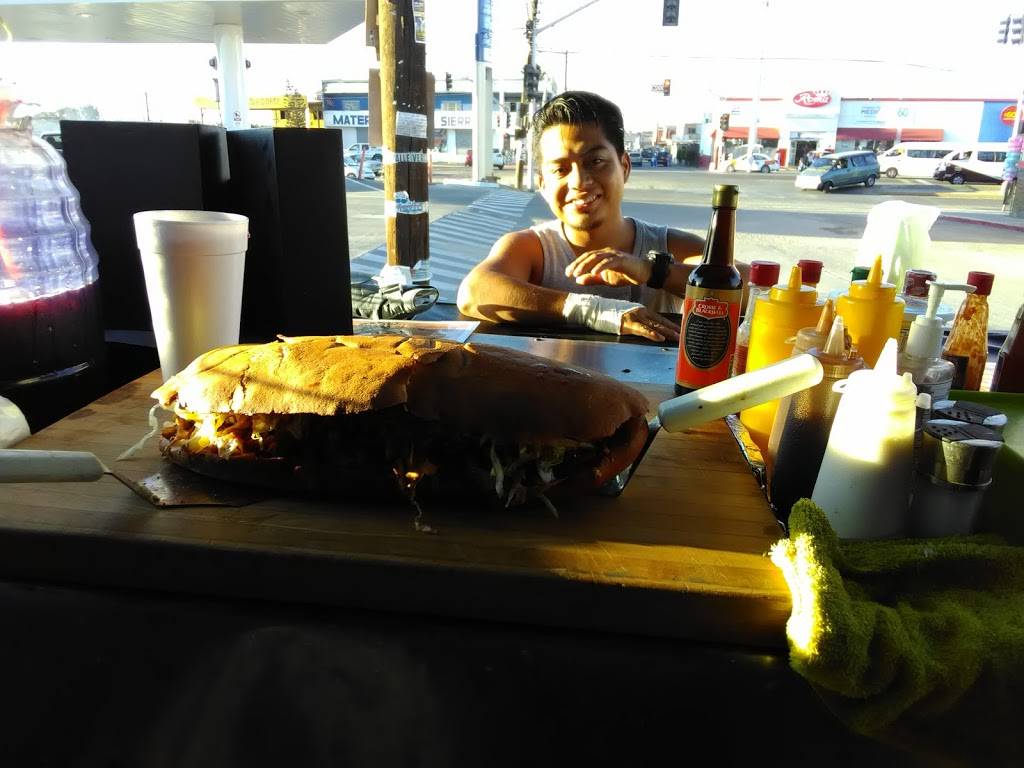 Papotas Tortas Y Mas | restaurant | Ignacio Ramírez, Xicotencatlleyva, 22510 Tijuana, B.C., Mexico | 016643167769 OR +52 664 316 7769