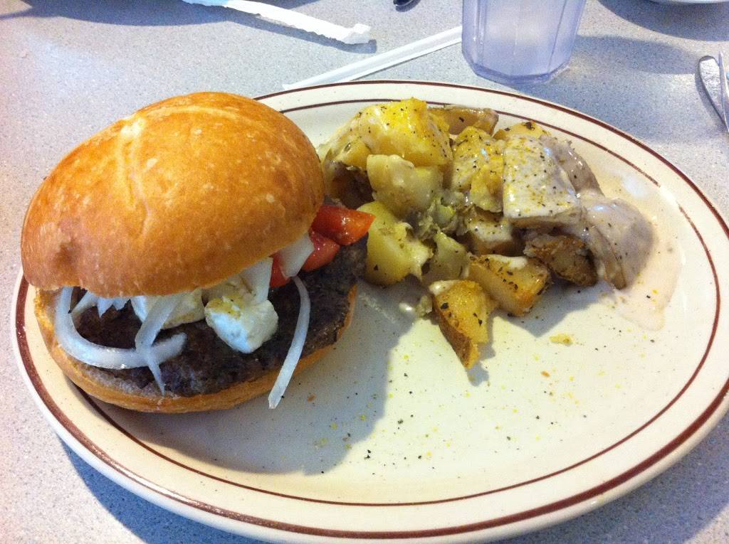 University Broiler & Grill | restaurant | 4342 Harrison Blvd, Ogden, UT 84403, USA | 8013922525 OR +1 801-392-2525