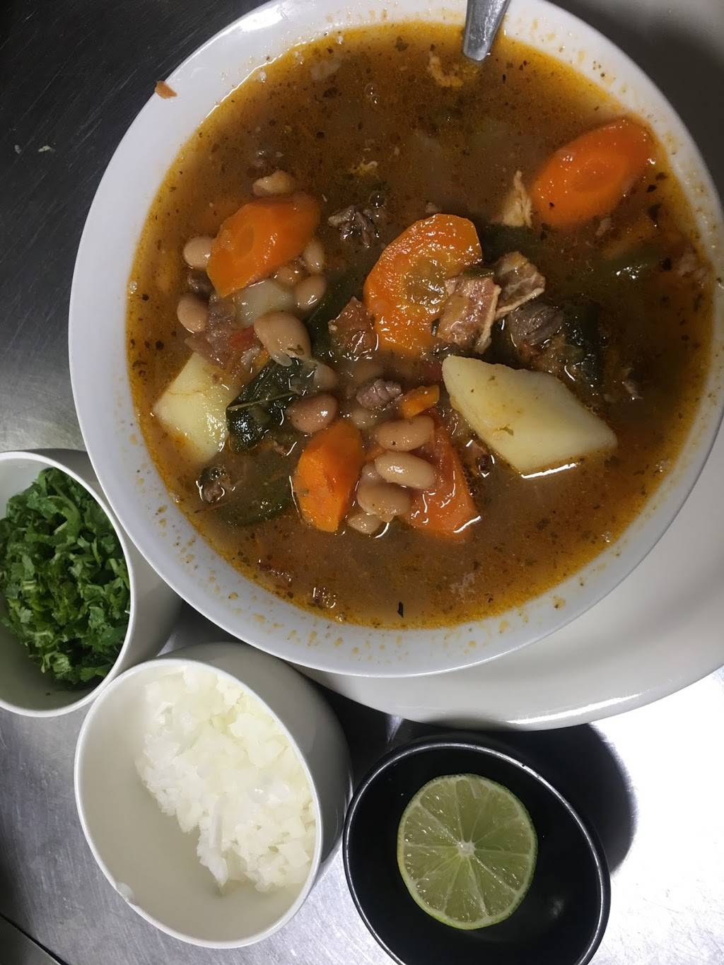 Krazy Korner Restaurant | restaurant | 901 San Fernando Rd, San Fernando, CA 91340, USA | 8183610070 OR +1 818-361-0070