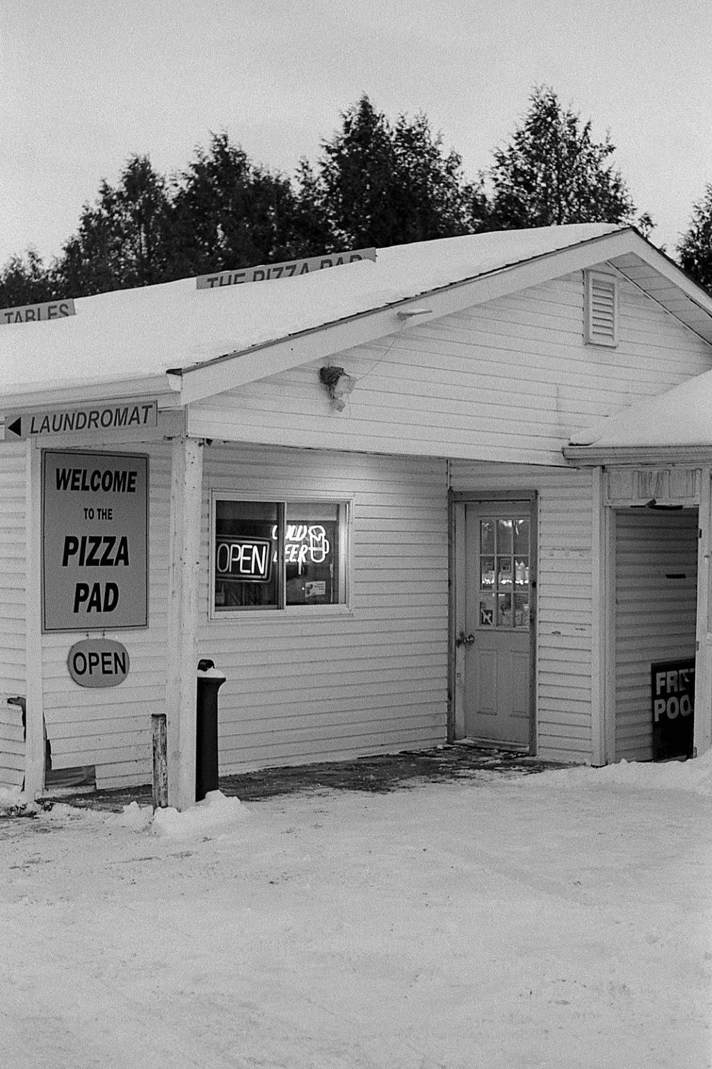 Pizza Pad | restaurant | 8567B 45, Roseneath, ON K0K 2X0, Canada | 9053523997 OR +1 905-352-3997