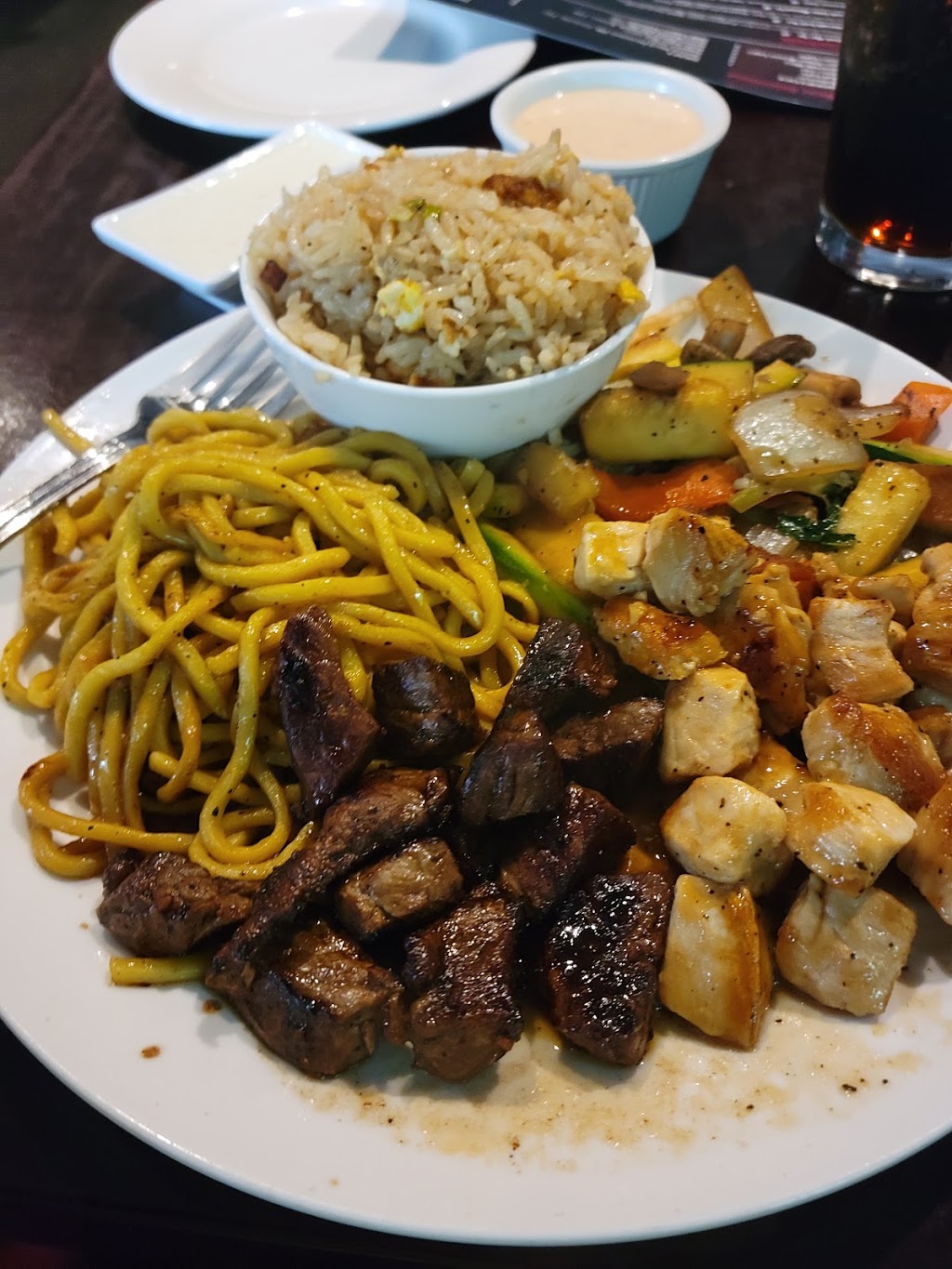 Red Ginger Japanese Steakhouse and Sushi | restaurant | 401 S Tryon St #130, Charlotte, NC 28202, USA | 9808198837 OR +1 980-819-8837