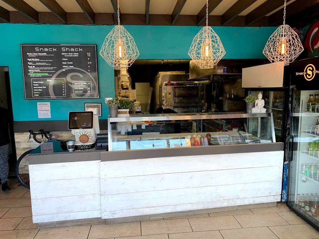 Snack Shack | restaurant | 3260 Lake Shore Blvd W, Etobicoke, ON M8V 1M4, Canada | 6475085777 OR +1 647-508-5777