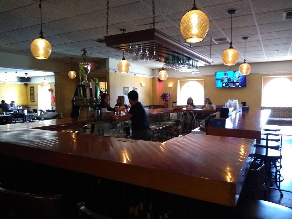 Tu Casa Mexican Restaurant & Bar | restaurant | 3710 W Lincoln Ave, Milwaukee, WI 53215, USA | 4143834666 OR +1 414-383-4666