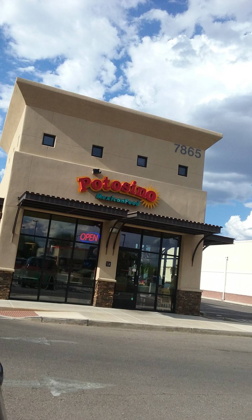 El Potosino Mexican Food | restaurant | 7865 E Speedway Blvd, Tucson, AZ 85710, USA | 5207227578 OR +1 520-722-7578