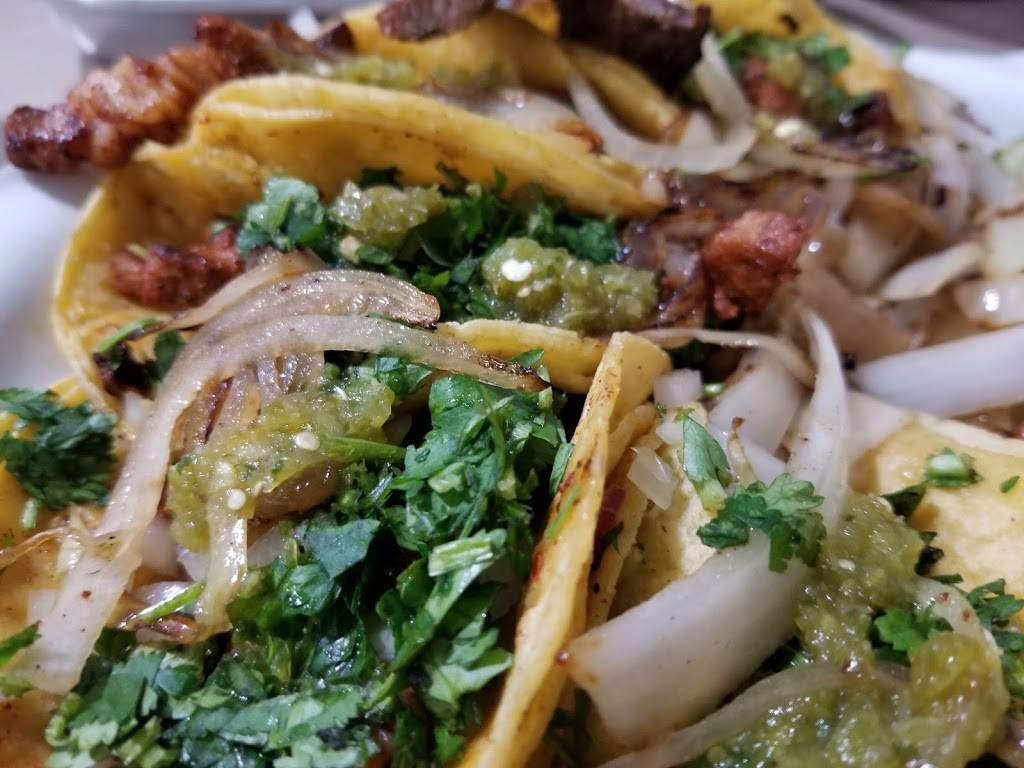 El Poblano Bar & Grill | restaurant | 14364 S Post Oak Rd, Houston, TX 77045, USA | 2818884082 OR +1 281-888-4082