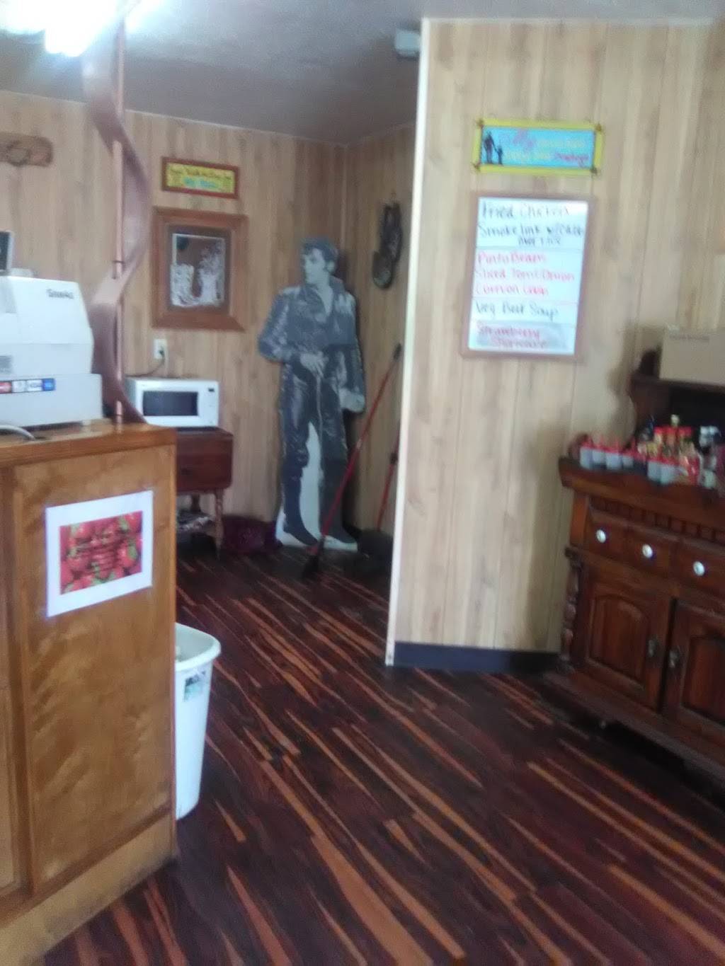 Smittys Cafe | restaurant | 12456 Whitehouse Pkwy, Woodbury, GA 30293, USA | 7065535241 OR +1 706-553-5241