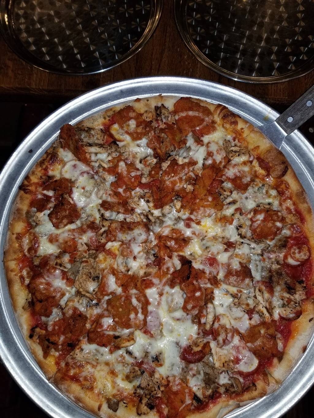 Alfredos Pizza | restaurant | 2403, 1679 Middle Country Rd, Ridge, NY 11961, USA | 6319247713 OR +1 631-924-7713