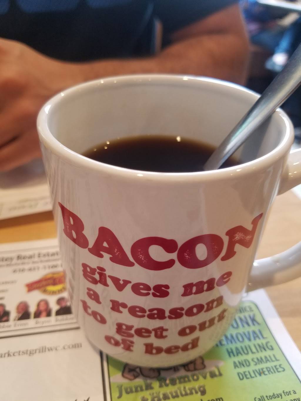 Market Street Grill | restaurant | 6 Market St, West Chester, PA 19382, USA | 6104295328 OR +1 610-429-5328