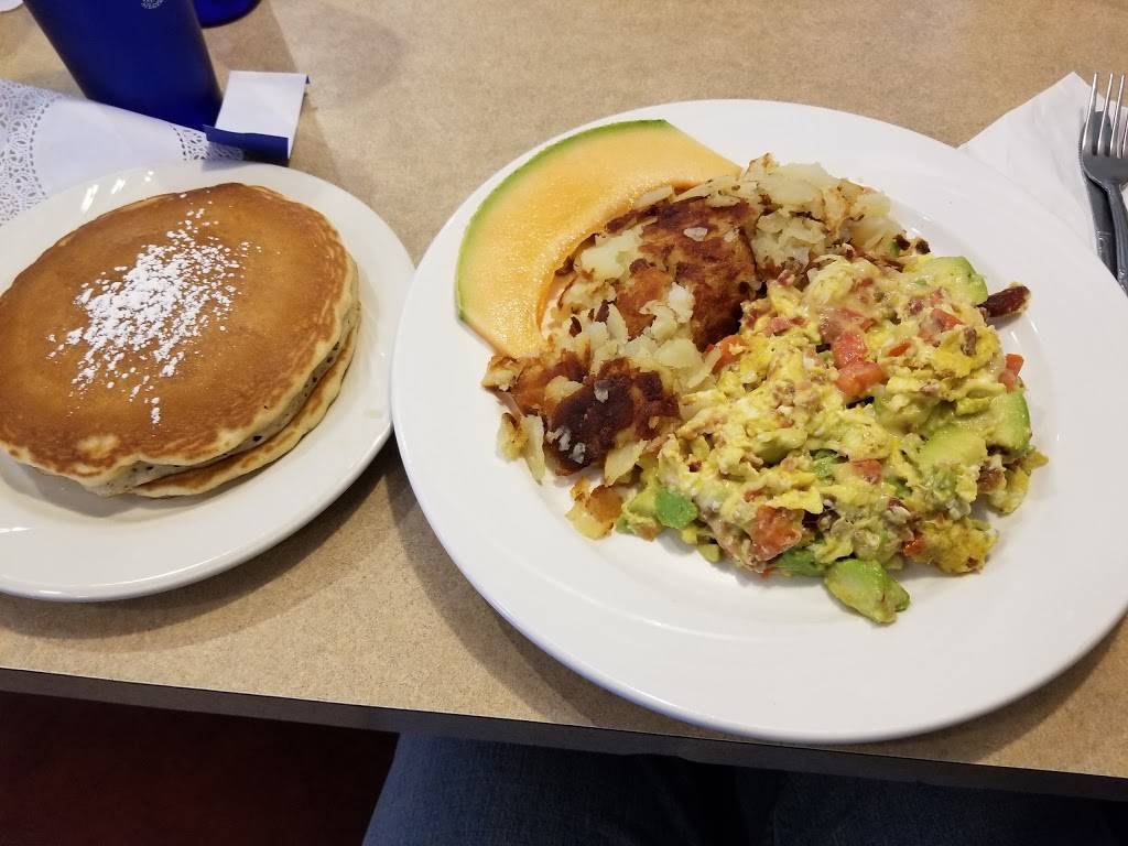 Harvest Pancake House & Grill | restaurant | 339 W 63rd St, Westmont, IL 60559, USA | 6309603895 OR +1 630-960-3895
