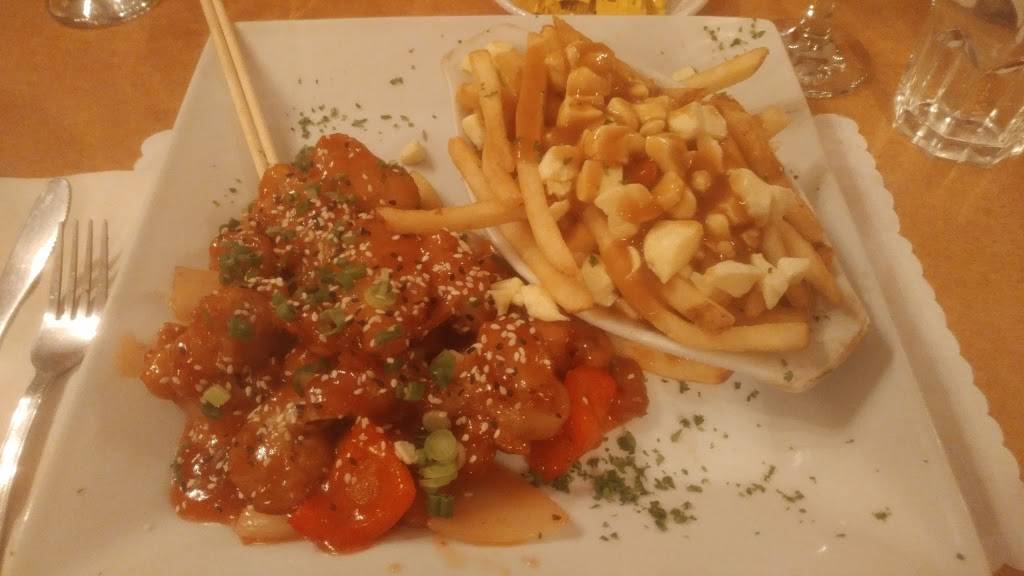 Restaurant le boulevard chez Karine | restaurant | 2295 Boulevard Dionne, Saint-Georges, QC G5Y 3X5, Canada | 4182288292 OR +1 418-228-8292