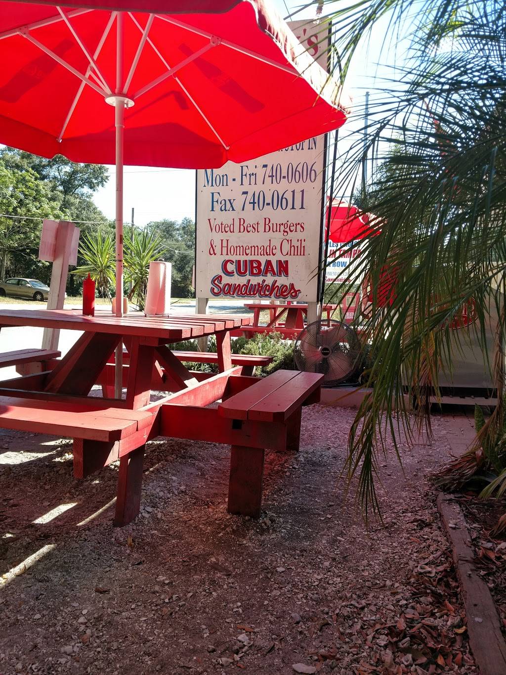 Dannys All American Diner | meal takeaway | 4406 N Falkenburg Rd, Tampa, FL 33610, USA | 8137400606 OR +1 813-740-0606