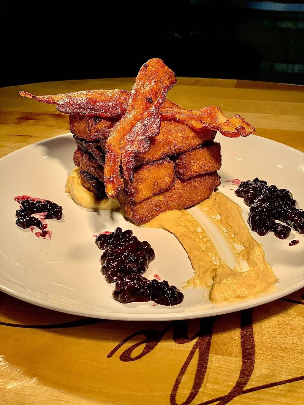 Mad Hatter Cafe | restaurant | 501 W Main St Unit b, Salisbury, MD 21801, USA | 4437363165 OR +1 443-736-3165