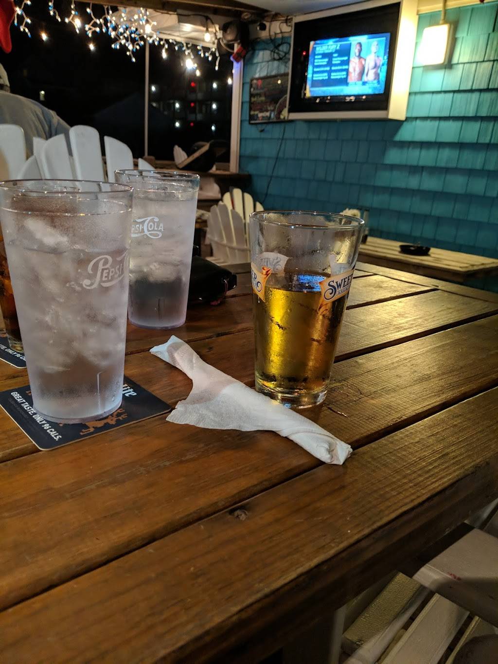 The Spot Bar & Kitchen | restaurant | 1006 S Lake Park Blvd, Carolina Beach, NC 28428, USA | 9107070990 OR +1 910-707-0990