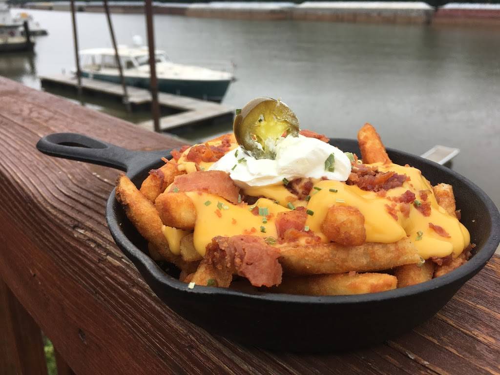 Kuchies on the Water | restaurant | 579 Wesley Rd, Creve Coeur, IL 61610, USA | 3094273000 OR +1 309-427-3000