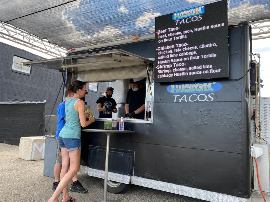 Hustlin Tacos | restaurant | 14405 Wyoming Ave, Detroit, MI 48238, USA | 3139307244 OR +1 313-930-7244