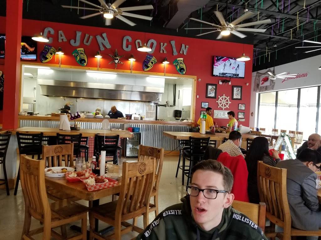 The Lost Cajun- Embassy | restaurant | 226 W Bitters Rd #120, San Antonio, TX 78216, USA | 2105490135 OR +1 210-549-0135