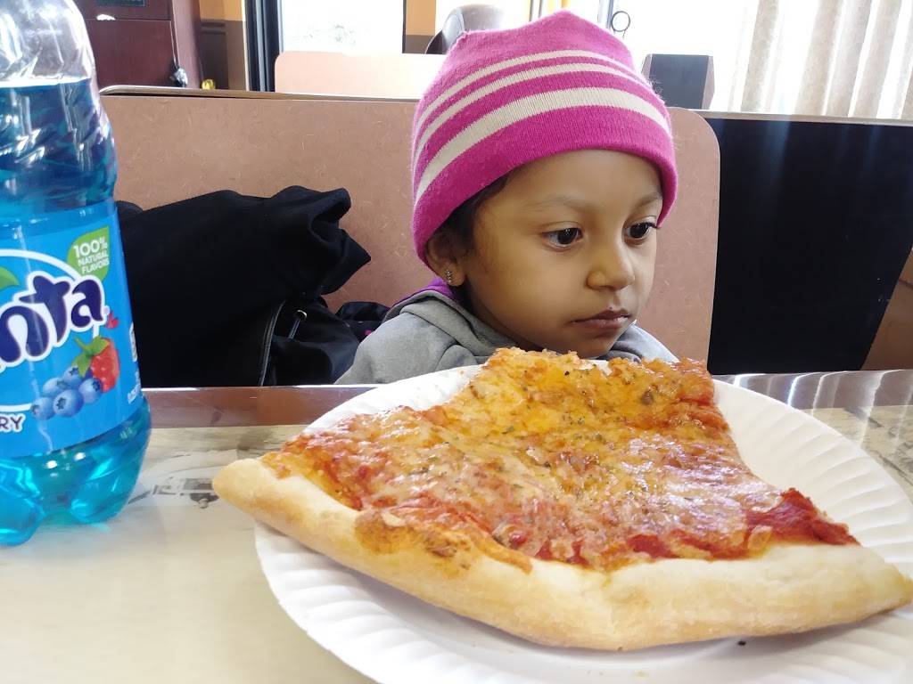 Montebellos Pizzeria & Pasta | restaurant | 107 Lockwood Ave, Yonkers, NY 10701, USA | 9143760891 OR +1 914-376-0891