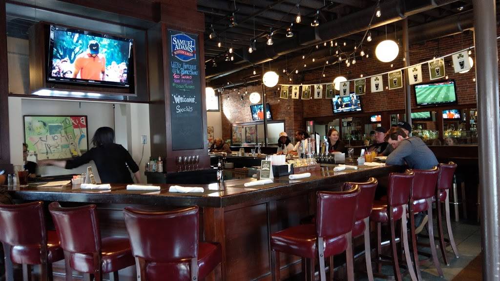 The Blarney Stone | restaurant | 1505 Dorchester Ave, Dorchester, MA 02122, USA | 6174368223 OR +1 617-436-8223