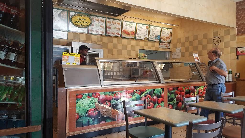 Subway Restaurants | restaurant | 1105-C Veterans Blvd, Redwood City, CA 94063, USA | 6502169300 OR +1 650-216-9300