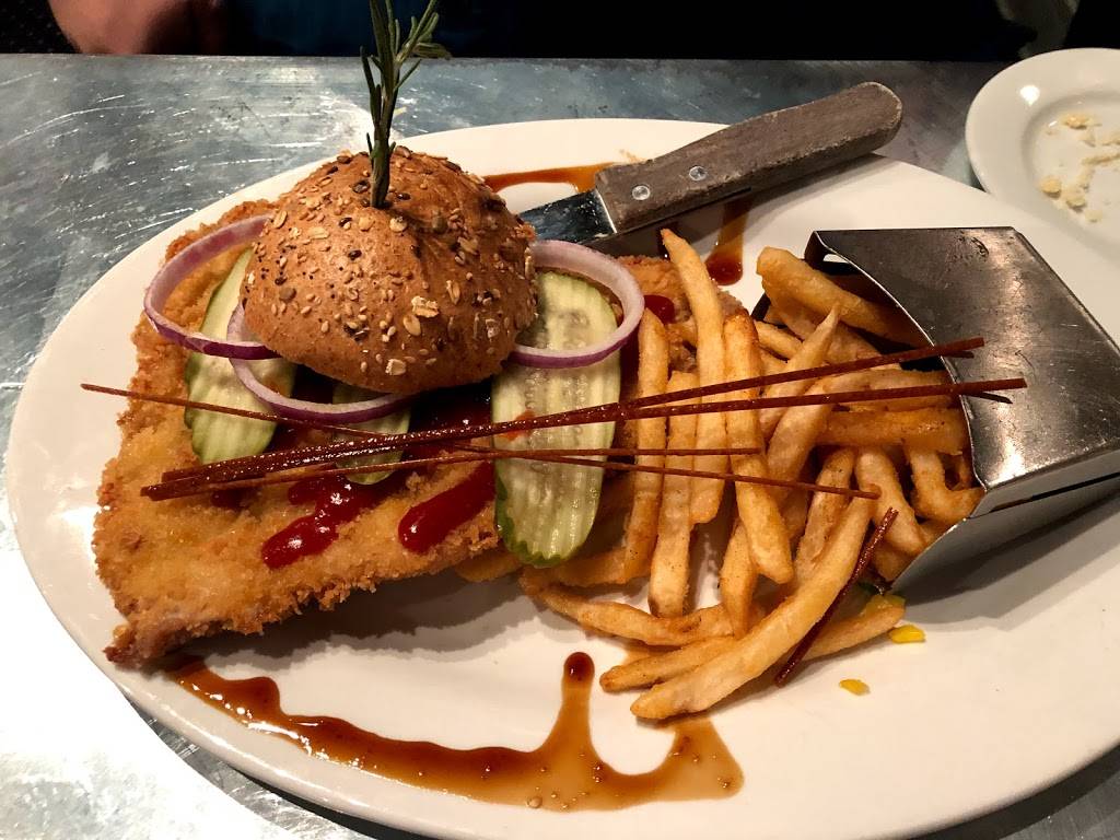 Hash House A Go Go | restaurant | 6800 W Sahara Ave, Las Vegas, NV 89146, USA | 7028044646 OR +1 702-804-4646