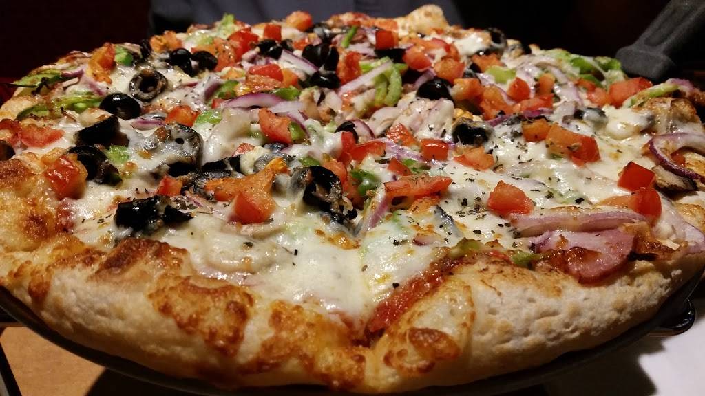 BoomBozz Craft Pizza & Taphouse - S. Hurstbourne | restaurant | 1890 S Hurstbourne Pkwy, Louisville, KY 40220, USA | 5024914111 OR +1 502-491-4111