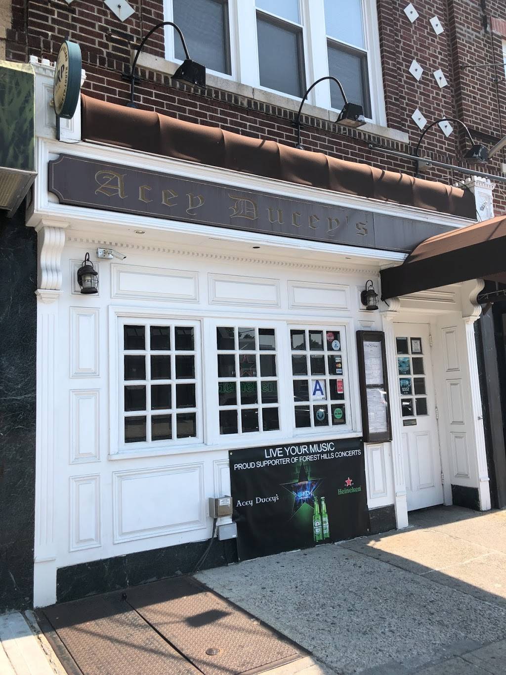 Acey Duceys | restaurant | 101-17 Metropolitan Ave, Queens, NY 11375, USA | 7185755055 OR +1 718-575-5055