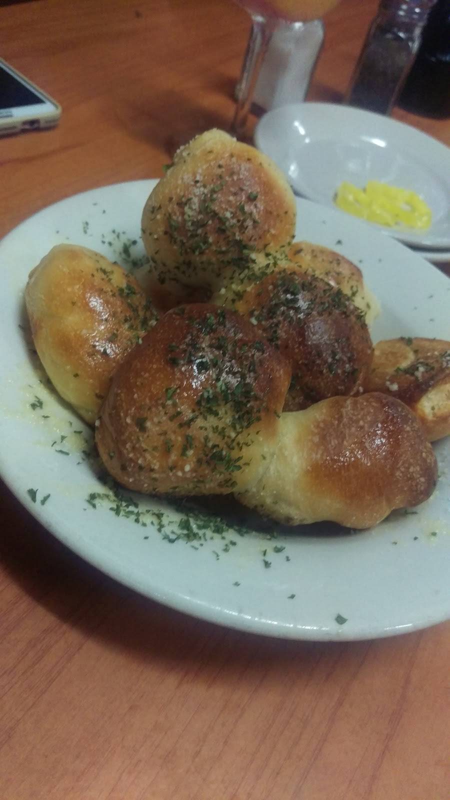 Pavarottis Pizza | restaurant | 8075 SW State Rd 200 #101, Ocala, FL 34481, USA | 3522919424 OR +1 352-291-9424