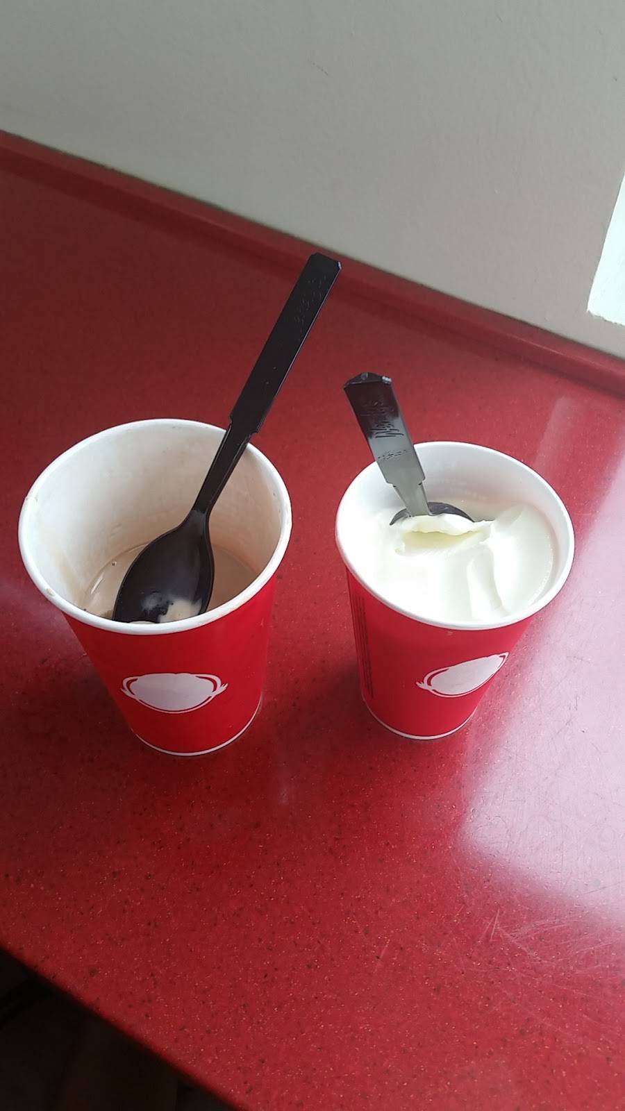 Wendys | restaurant | 10235 Almeda Genoa Rd, Houston, TX 77075, USA | 8325093019 OR +1 832-509-3019