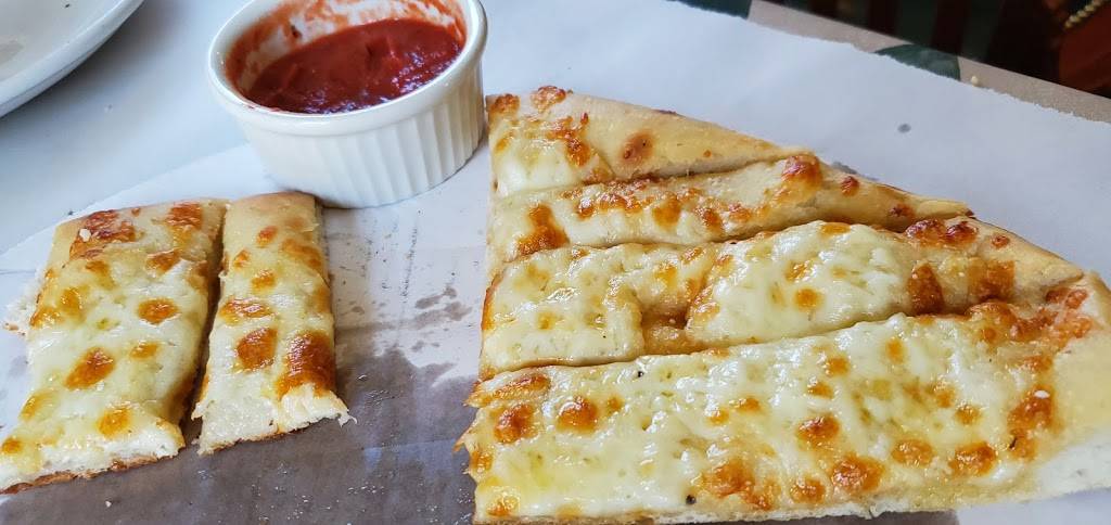 Hart Pizza | restaurant | 105 E Main St, Hart, MI 49420, USA | 2318734434 OR +1 231-873-4434