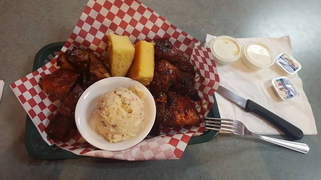 The Barbecue Company Grill and Catering | restaurant | 4636 S 36th St, Phoenix, AZ 85040, USA | 6022433771 OR +1 602-243-3771