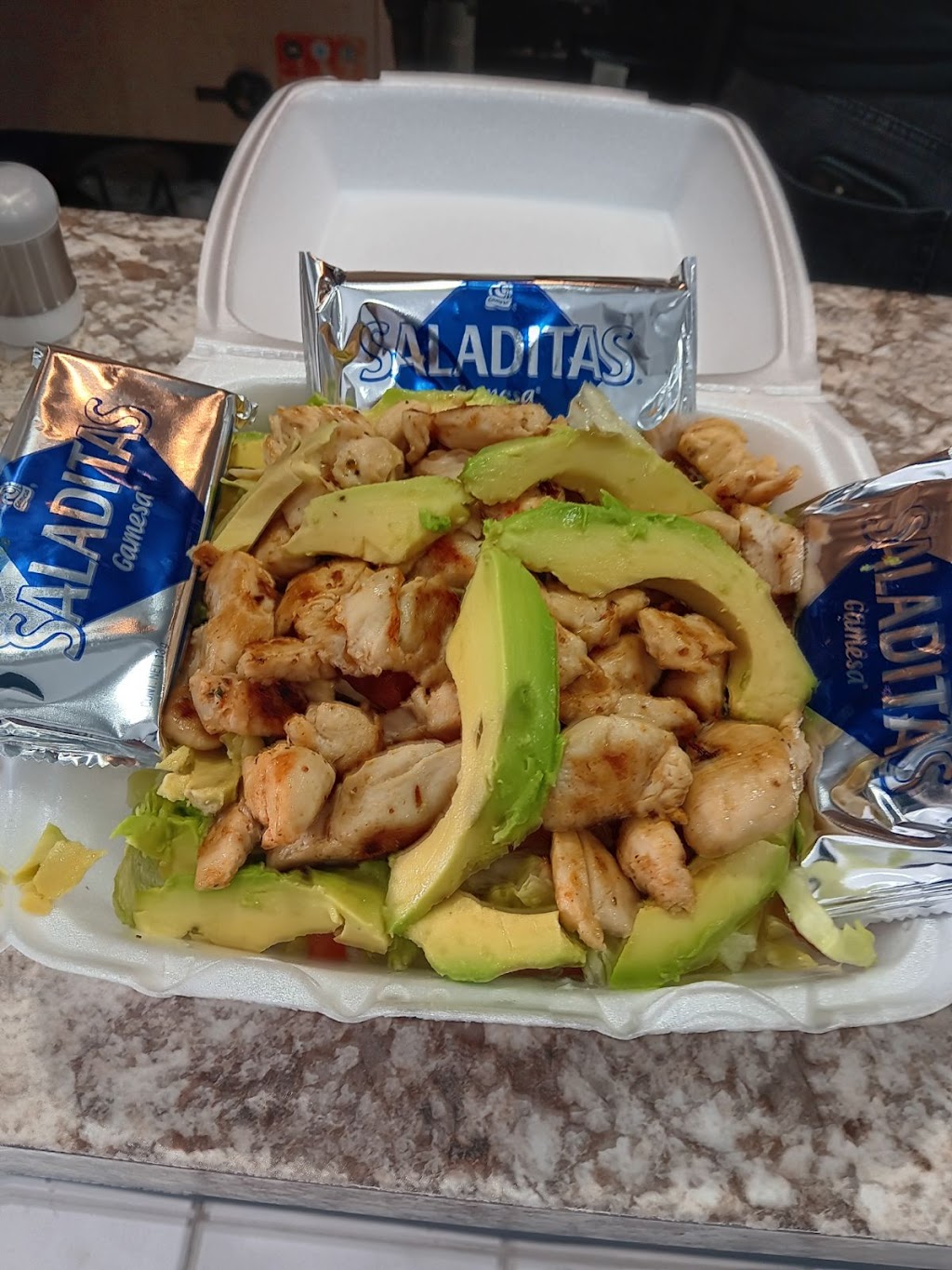 Aqui Los Tacos | restaurant | 6919 Doniphan Dr Suite 1, Canutillo, TX 79835, USA | 9156424302 OR +1 915-642-4302