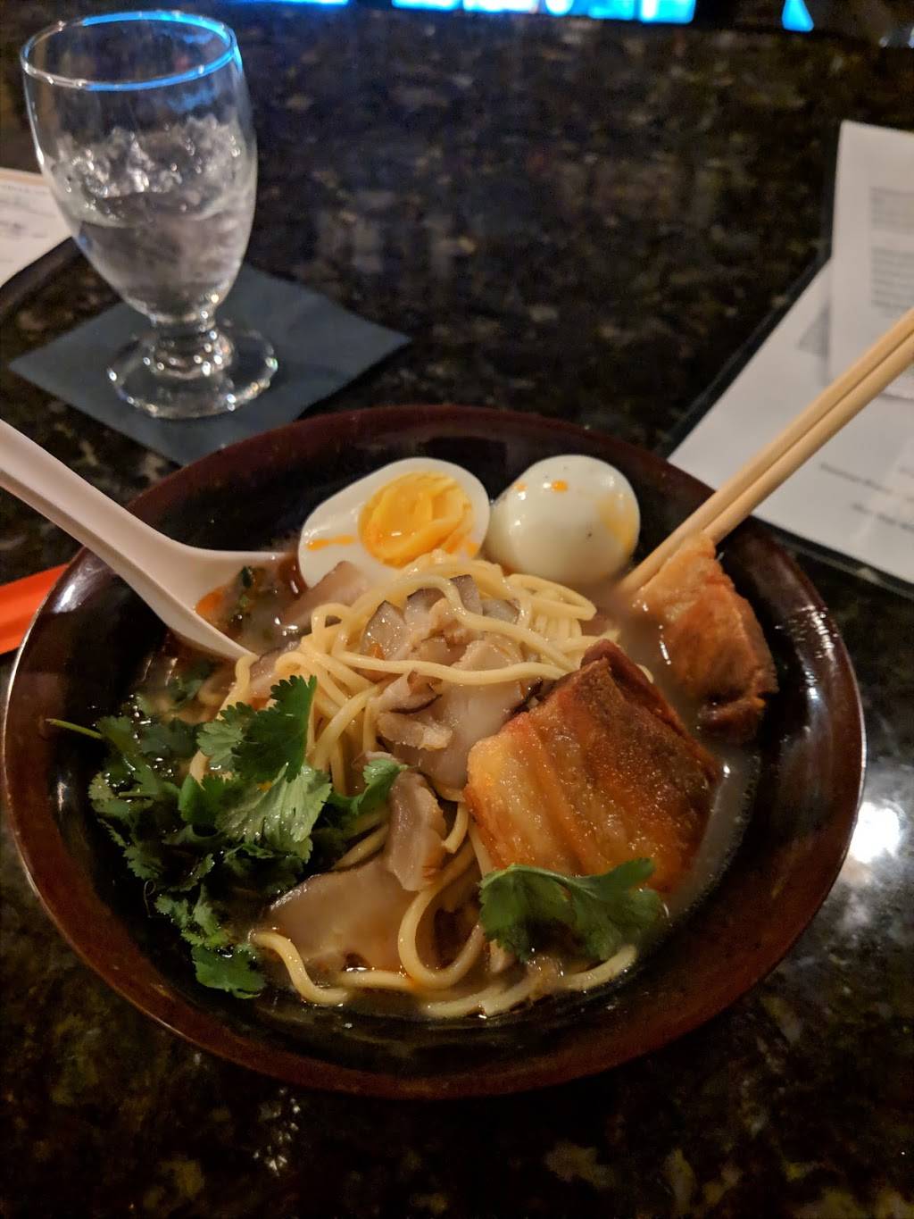 Whiskey & Wine | restaurant | 4917, 148 N Main St, Concord, NH 03301, USA | 6037158575 OR +1 603-715-8575