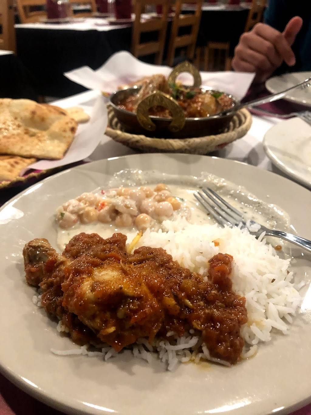 ZAUQ Indian and Pakistani Cuisine | restaurant | 4040 W Waters Ave, Tampa, FL 33614, USA | 8134431720 OR +1 813-443-1720