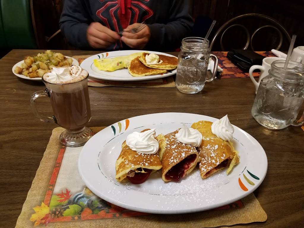 Red Rooster Family Restaurant | restaurant | PA-118, Hunlock Creek, PA 18621, USA | 5704773005 OR +1 570-477-3005