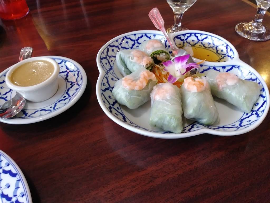 Chili Thai Restaurant | restaurant | 7406 27th St W, University Place, WA 98466, USA | 2535649099 OR +1 253-564-9099