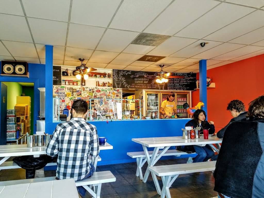 Trois Familia | restaurant | 3510 Sunset Blvd, Los Angeles, CA 90026, USA | 3237257800 OR +1 323-725-7800